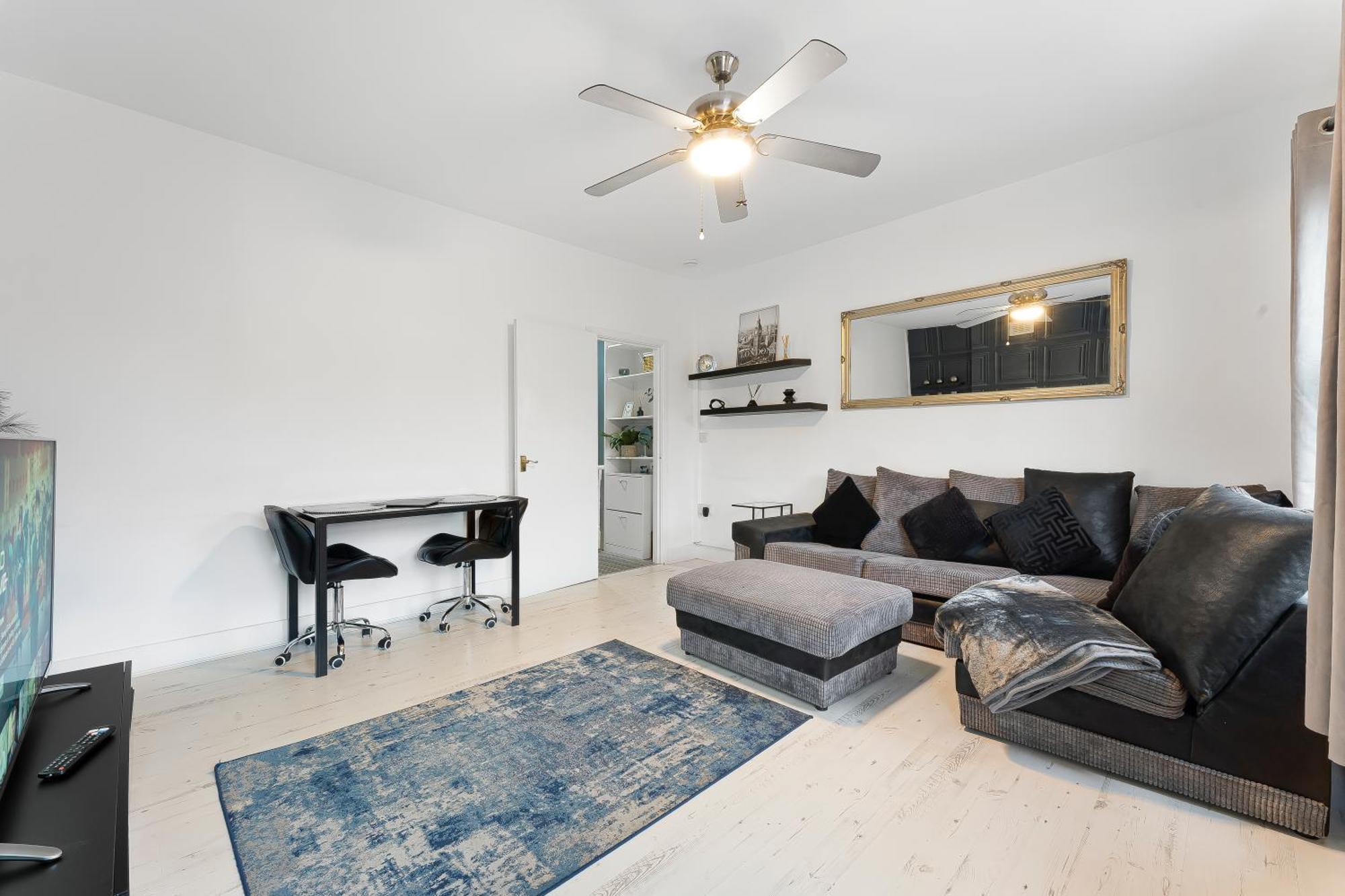 Spacious One Bedroom Private Flat In Brixton +Wifi ロンドン エクステリア 写真